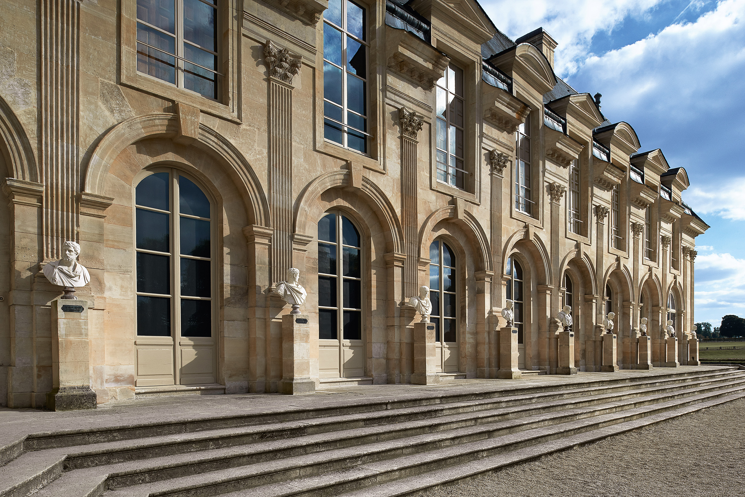 Chantilly Castle - Chantilly Senlis Tourism