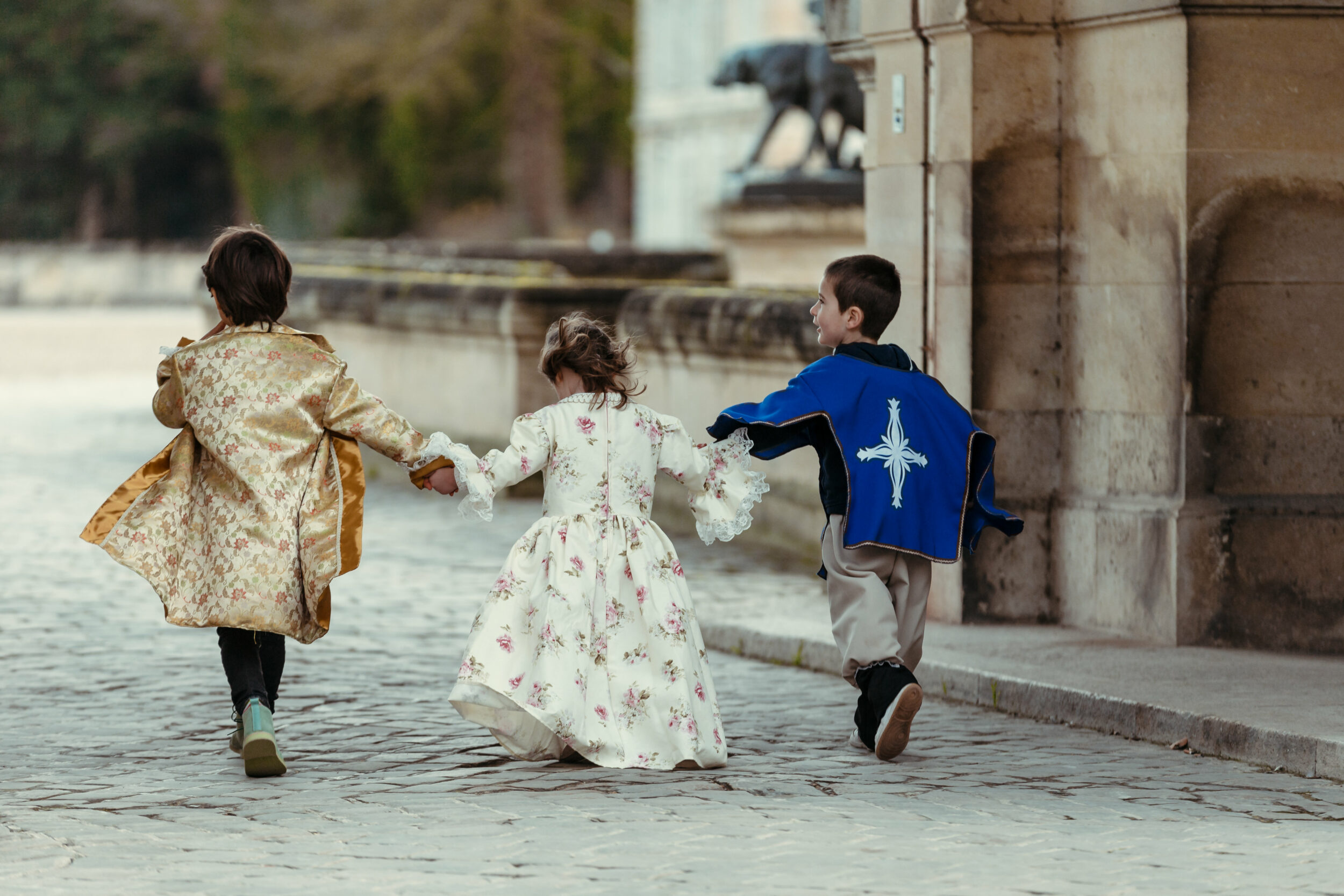 Location de costumes enfants - Château de Chantilly